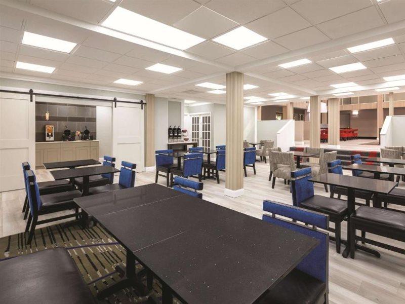 La Quinta By Wyndham Atlanta Airport South Hotel College Park Exterior photo