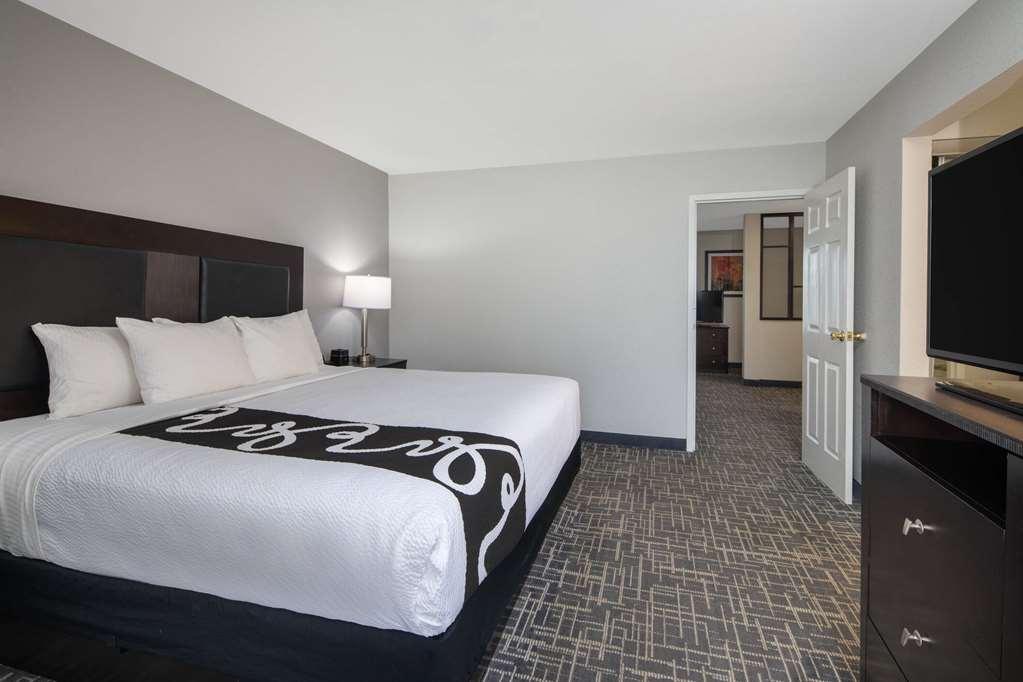La Quinta By Wyndham Atlanta Airport South Hotel College Park Room photo
