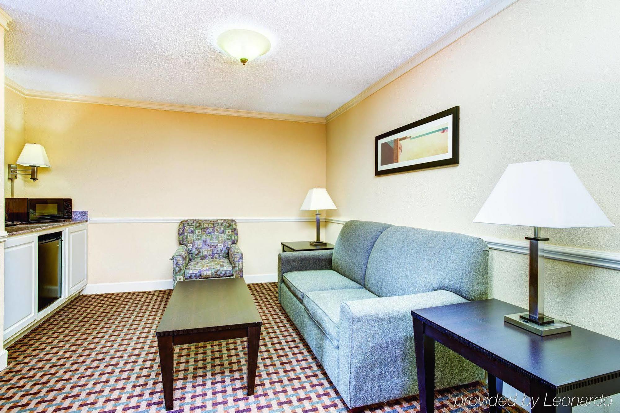 La Quinta By Wyndham Atlanta Airport South Hotel College Park Exterior photo